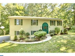 122 Witmer Rd, Swartzville, PA 17569-9007