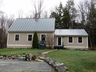 15 Potato Rd, Enfield NH  03748-3410 exterior