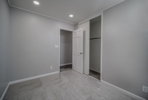 2026 84th St, Kenosha WI  53143-1619 exterior