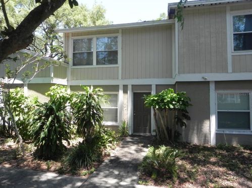 14619 Pine Glen Cir, Lutz, FL 33559-3286