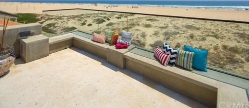 7304 Oceanfront, Newport Beach CA  92663-1727 exterior