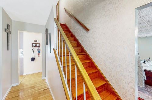 3406 Meadowlark Dr, Covington KY  41018-2608 exterior