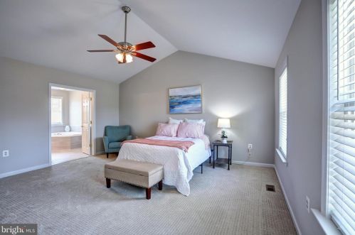 152 General Stonewall Jackson Blvd, Harpers Ferry WV  25425-3018 exterior