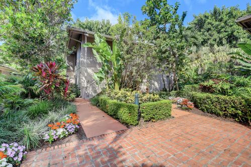 7099 Rain Forest Dr, Boca Raton, FL 33434-5256