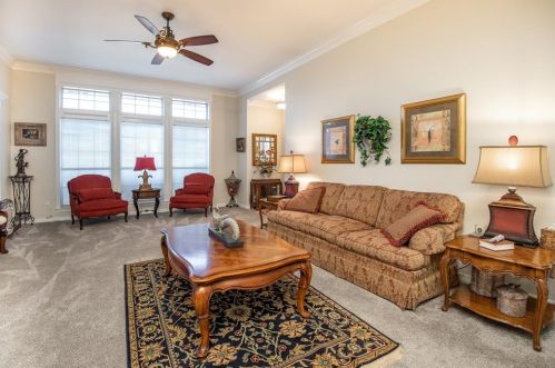 727 Azalea Trl, Waxahachie, TX 75165-4634