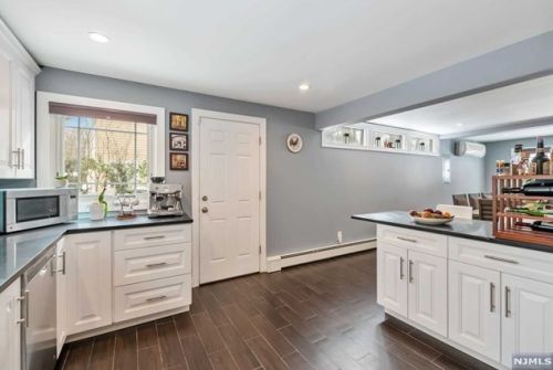 931 Monroe St, Ridgewood NJ  07450-1026 exterior