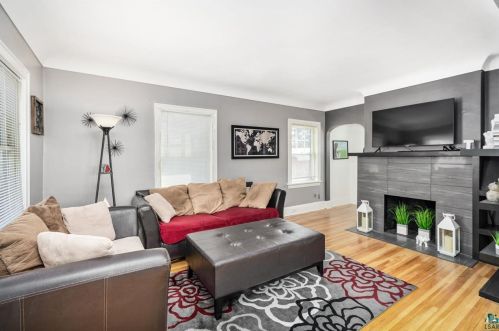 21 55th Ave, Duluth, MN 55804-2502