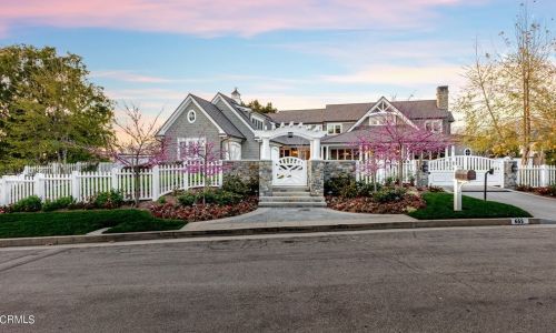 655 Hillcrest Ave, La Canada CA  91011-4040 exterior