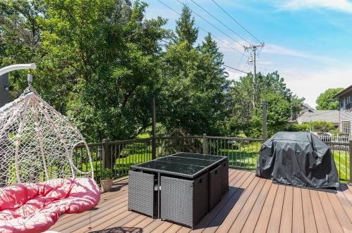38 Deneveu Cir, Fond Du Lac WI  54935-5457 exterior