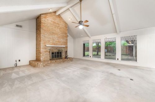 31 Highland Pl, Richardson TX  75081-3500 exterior