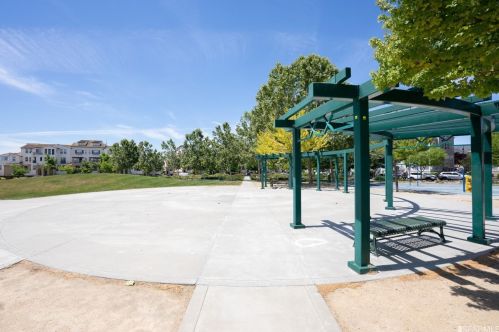 4308 Clarinbridge Cir, Pleasanton CA  94568-7208 exterior