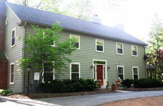 170 Elm Grove Rd, Brookfield, WI 53005-6239
