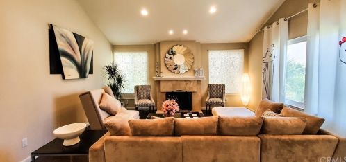 8945 Libra Dr, San Diego CA 92126-4708 exterior