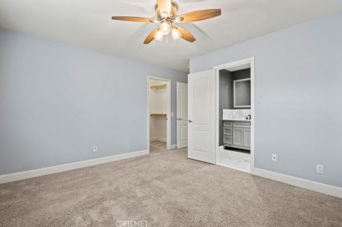 27836 Mariposa Ln, Santa Clarita CA  91384-4114 exterior