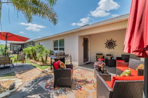 2107 Colville Chase Dr, Ruskin FL  33570-6306 exterior