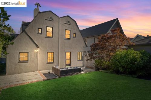 35 Craig Ave, Oakland CA  94611-3701 exterior