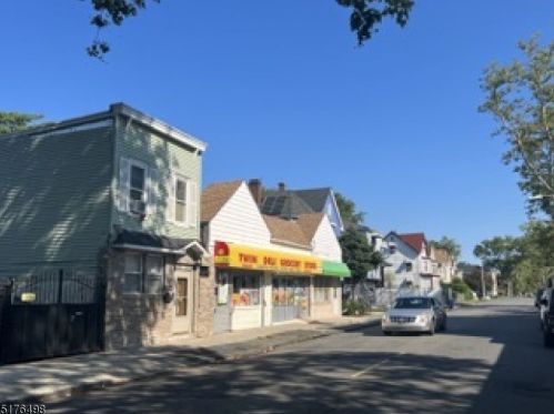 183 Park St, East Orange NJ  07017-1817 exterior