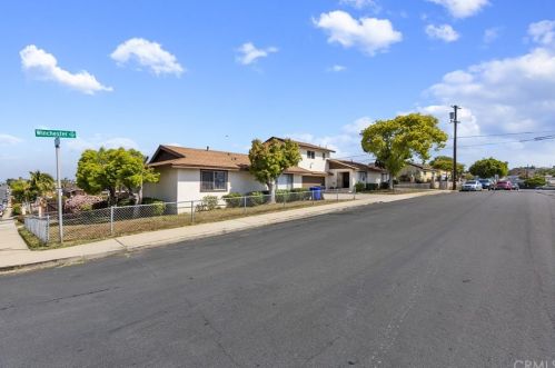 5860 Winchester St, San Diego, CA 92139-3042