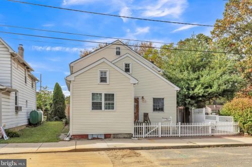 712 Pitman Ave, West Deptford, NJ 08063-1322