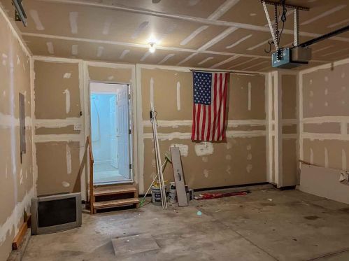 115 Springhouse Dr, Englewood OH  45322-8795 exterior