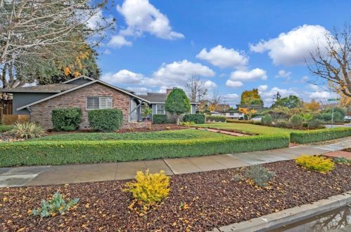 2794 Gardendale Dr, San Jose, CA 95125-4257