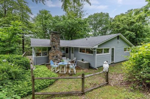 40 Big Trail Ext, Sherman, CT 06784-2619