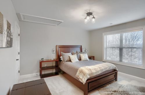1655 Blackburn Heights Dr, Sewickley PA  15143-8627 exterior