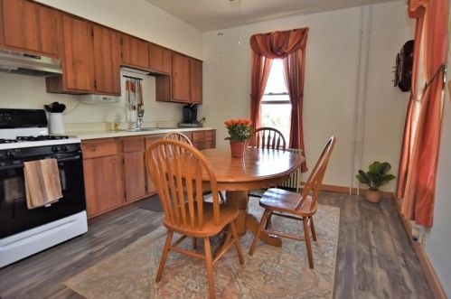 2329 Clinton St, Whitaker PA  15120-2662 exterior