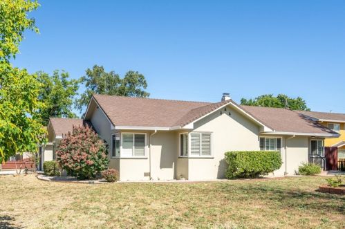254 Sonoma St, Fruto, CA 95988-3216