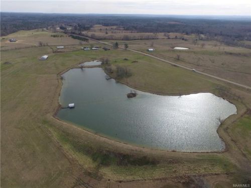 7859 Hobbie Rd, Montgomery, AL 36105-6745