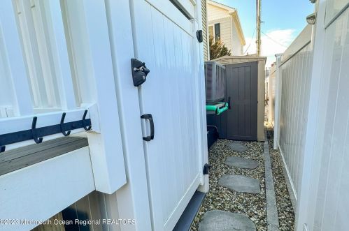 24 Barnegat Way, Lavallette NJ  08735-1901 exterior