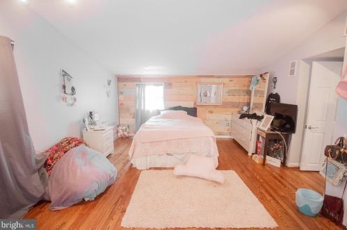 590 Borough Line Rd, Collegeville PA  19426-2804 exterior