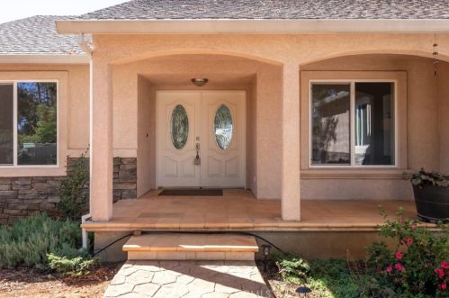 5935 Sawmill Rd, Paradise, CA 95969-4315