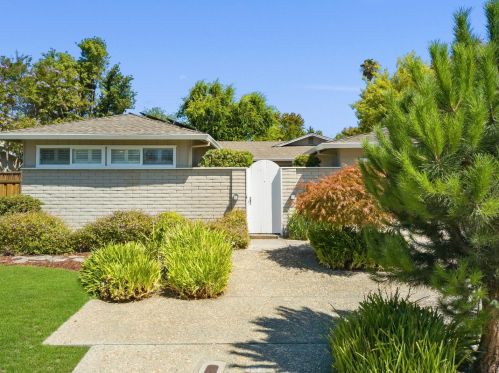 1064 Sargent Dr, Sunnyvale, CA 94087-2838