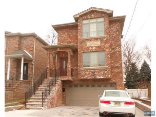 337 Roff Ave, Palisades Park NJ  07650-1721 exterior