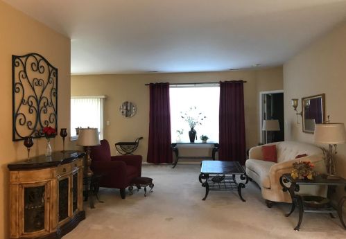 1105 Rockwell Ct, Dyer, IN 46311-1866
