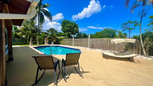 1224 16th Ave, Boca Raton, FL 33486-5398