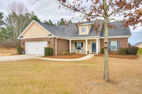 561 Tess St, Graniteville, SC 29829-3772