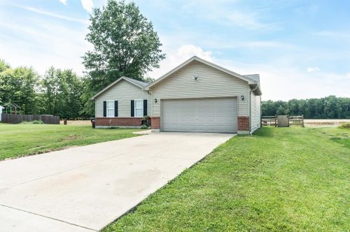 2627 Airport Rd, Mount Olive, OH 45106-9350
