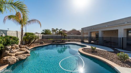 2478 Sierra Madre Ave, Gilbert, AZ 85296-1552