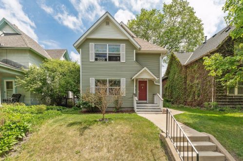 2515 Fillmore St, Minneapolis, MN 55418-3853