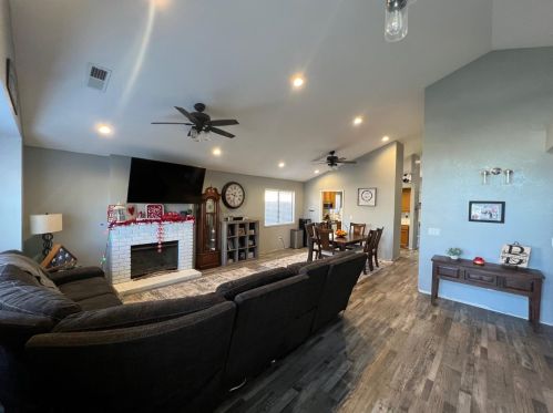 3664 Veneman Ave, Modesto CA  95356-2461 exterior