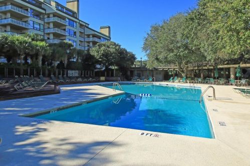 9514 Palmetto Dr, Isle Of Palms, SC 29451-3858