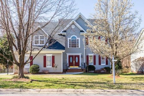9388 Indianfield Dr, Mechanicsville, VA 23116-5878