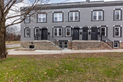 1247 Chapel St, Cincinnati OH 45206-1204 exterior