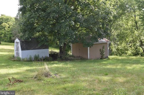 234 Brick Rd, Mc Connellsburg PA  17233-8015 exterior