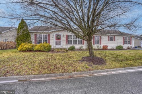 519 Weaver Dr, Dover, DE 19901-1377