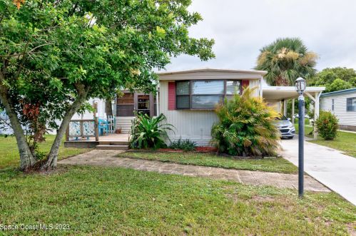 735 Barefoot Blvd, Sebastian, FL 32976-7302