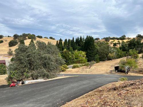 385 Vine St, Vacaville CA  95688-8704 exterior