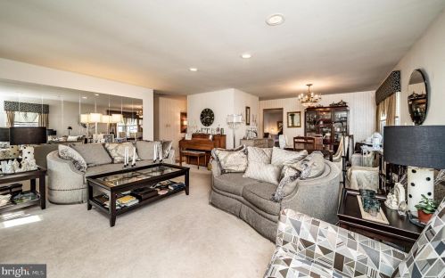 57 Toledo Ln, Willingboro NJ  08046-3743 exterior